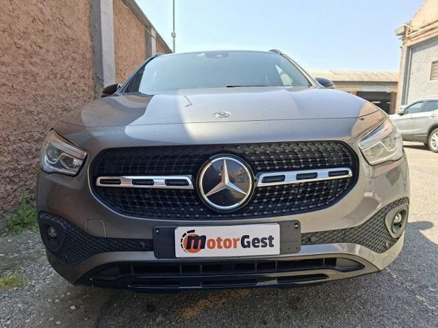 MERCEDES-BENZ GLA 200 usata, con Bracciolo