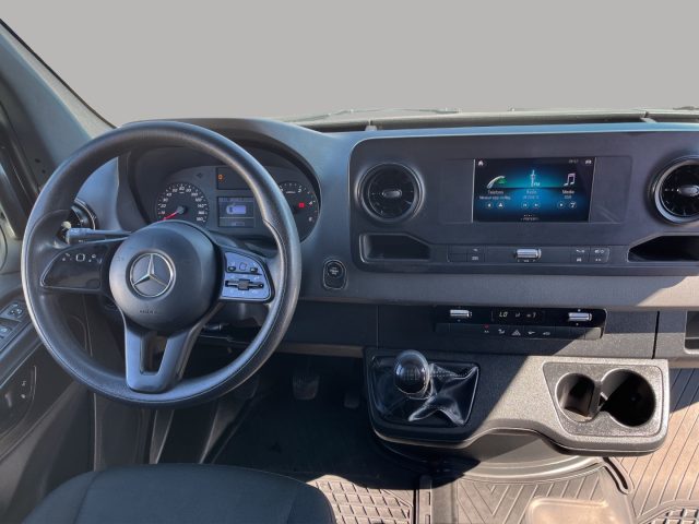 MERCEDES-BENZ Sprinter usata, con Autoradio digitale