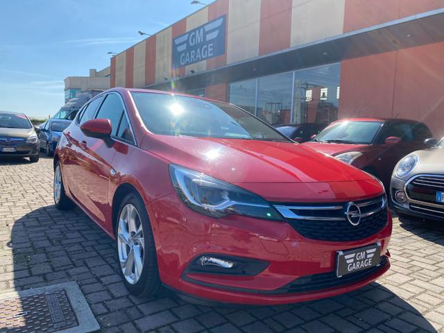 OPEL Astra usata, con Controllo trazione