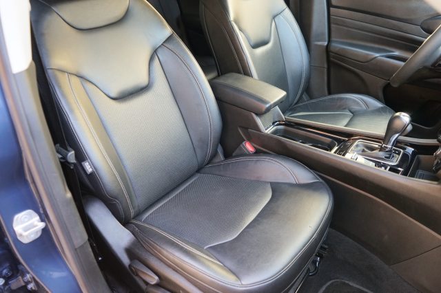 JEEP Compass usata, con Sensori di parcheggio anteriori