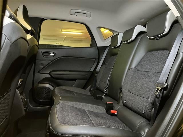 RENAULT Captur usata 11