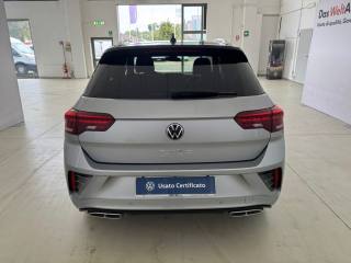 VOLKSWAGEN T-Roc usata, con Autoradio