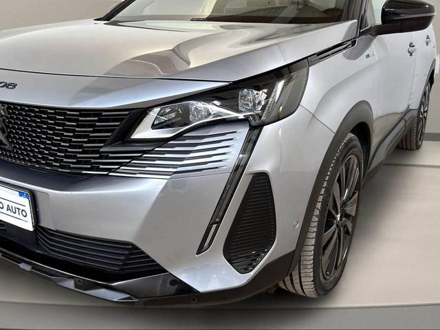 PEUGEOT 3008 usata, con Bracciolo
