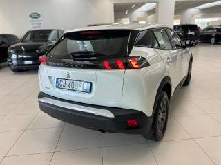 PEUGEOT 2008 usata, con Airbag