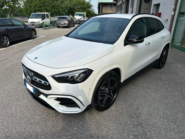 MERCEDES-BENZ GLA 180 usata, con Airbag Passeggero