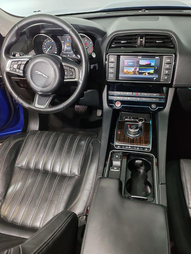 JAGUAR F-Pace usata, con Immobilizzatore elettronico