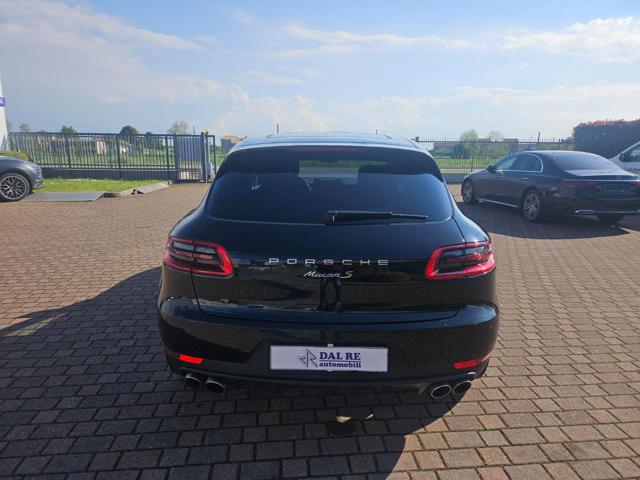PORSCHE Macan usata, con Autoradio