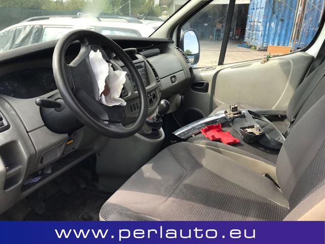 OPEL Vivaro usata 6