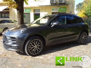 PORSCHE Macan usata, con Volante in pelle