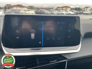 PEUGEOT 208 usata, con Autoradio