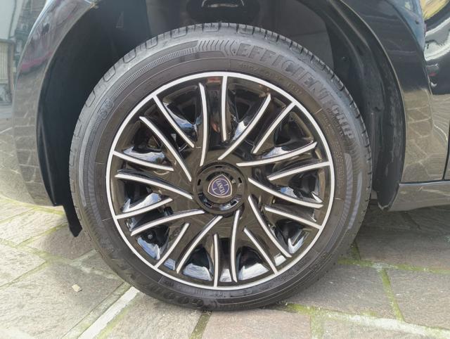 LANCIA Ypsilon usata, con USB