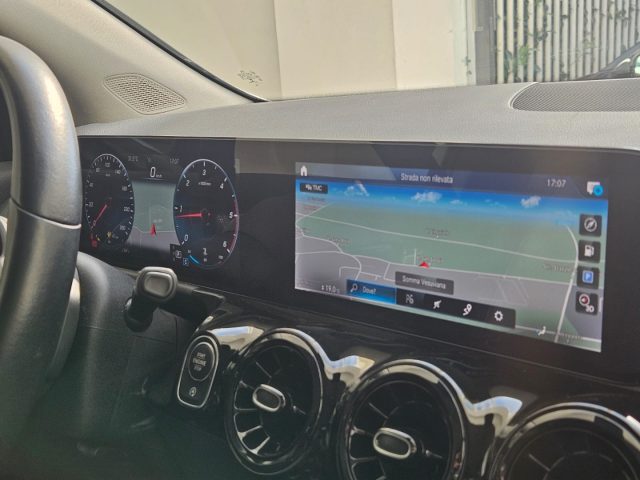 MERCEDES-BENZ GLA 180 usata, con Immobilizzatore elettronico