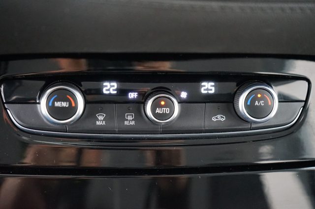 OPEL Grandland X usata, con Bracciolo