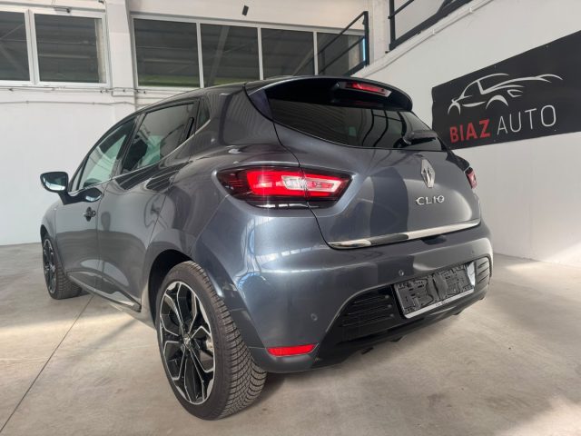 RENAULT Clio usata, con Airbag laterali