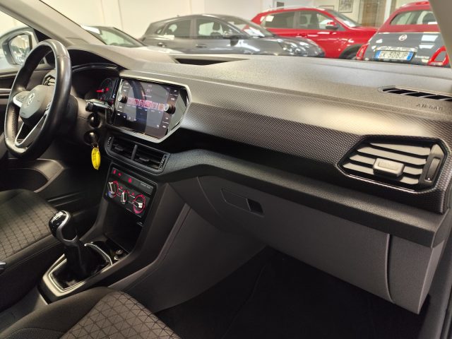 VOLKSWAGEN T-Cross usata 23
