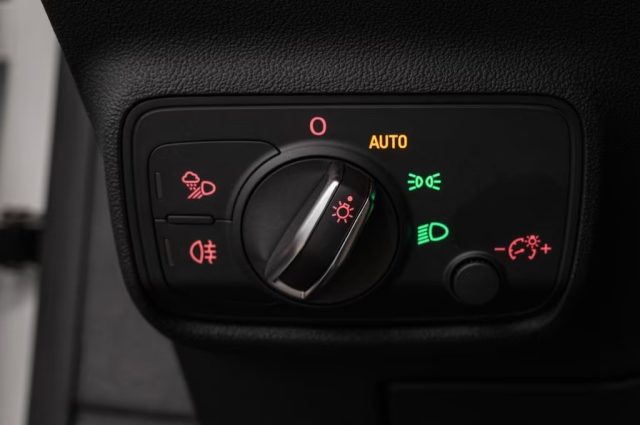 AUDI TT usata, con Touch screen