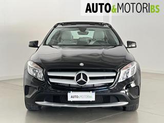 MERCEDES-BENZ GLA 180 usata, con Airbag