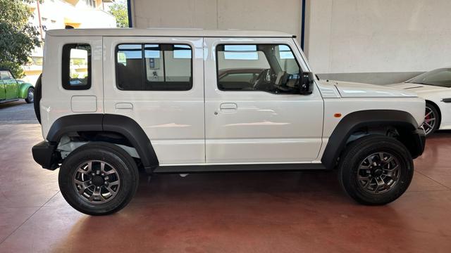 SUZUKI Jimny usata, con Alzacristalli elettrici