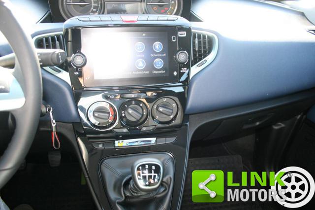 LANCIA Ypsilon usata, con Fendinebbia