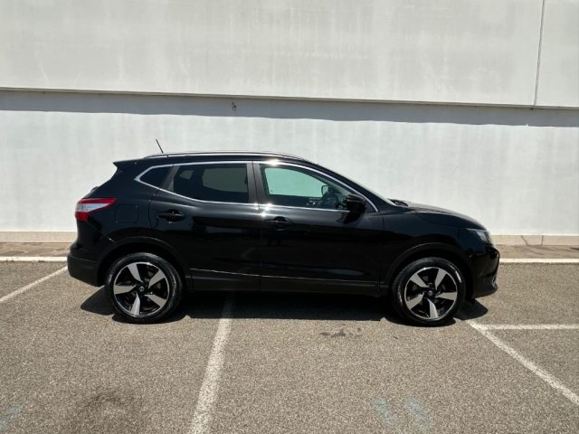 NISSAN Qashqai usata, con Autoradio