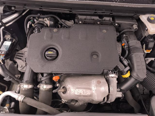 PEUGEOT 308 usata, con Autoradio digitale