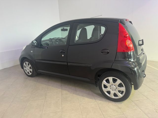 PEUGEOT 107 usata 10