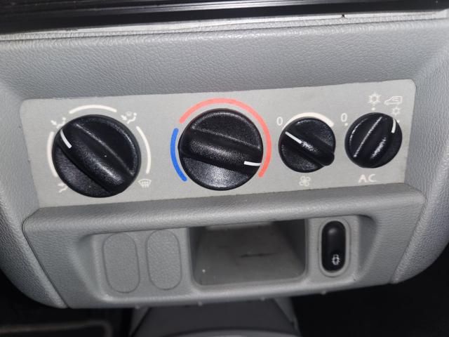 RENAULT Kangoo usata 8