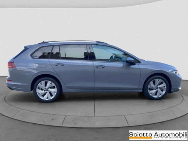 VOLKSWAGEN Golf Variant usata, con Climatizzatore