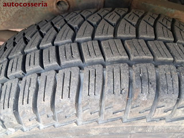 SUZUKI Jimny usata, con Fendinebbia