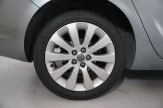 OPEL Astra usata, con Autoradio