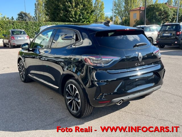 RENAULT Clio usata, con Alzacristalli elettrici