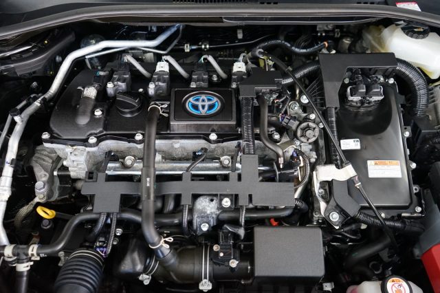 TOYOTA C-HR usata 34