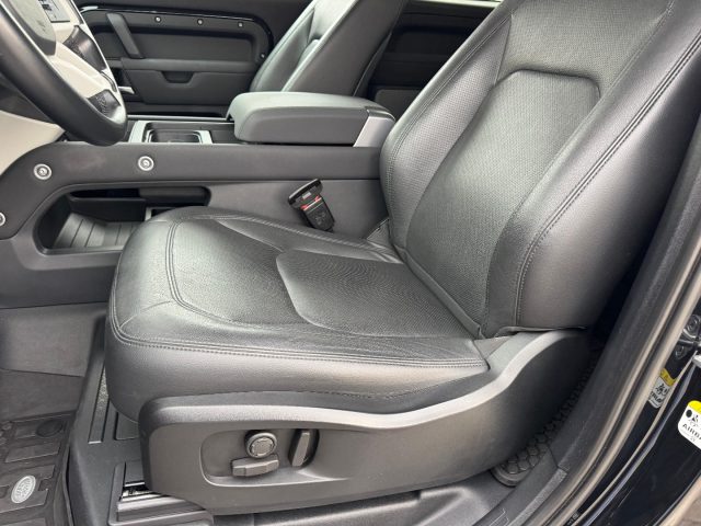 LAND ROVER Defender usata, con Cronologia tagliandi