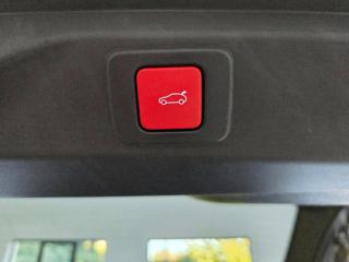 PEUGEOT 3008 usata, con Chiusura centralizzata