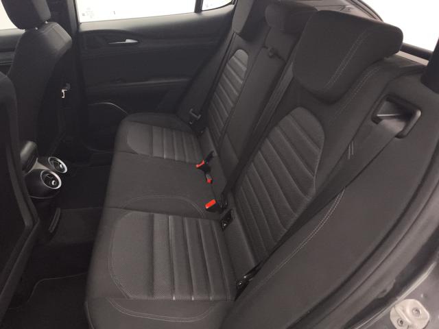 ALFA ROMEO Stelvio usata, con Controllo elettronico della corsia