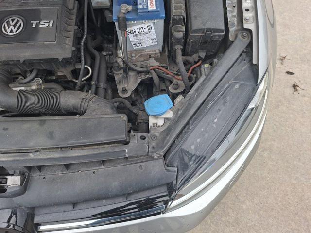 VOLKSWAGEN Golf usata 70