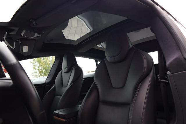 TESLA Model S usata, con Autoradio digitale