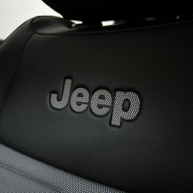 JEEP Avenger usata, con Controllo automatico clima