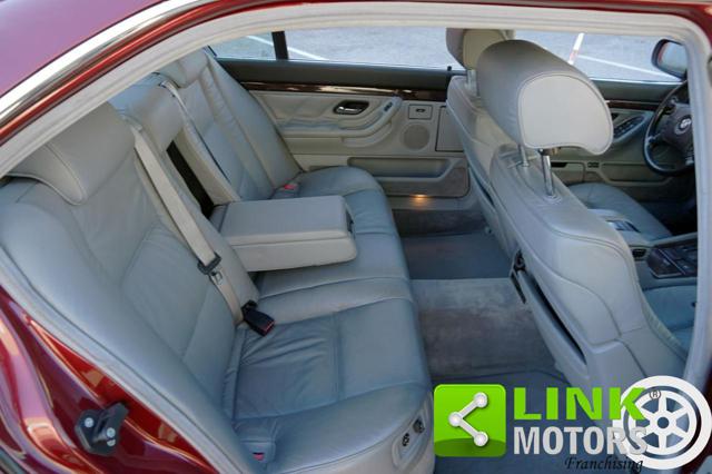 BMW 740 usata, con Sensori di parcheggio posteriori