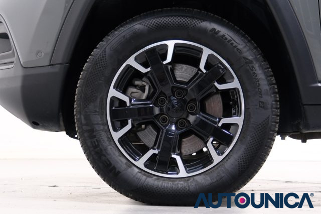 JEEP Compass usata, con Fendinebbia