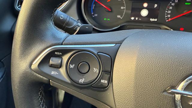 OPEL Grandland X usata, con Autoradio