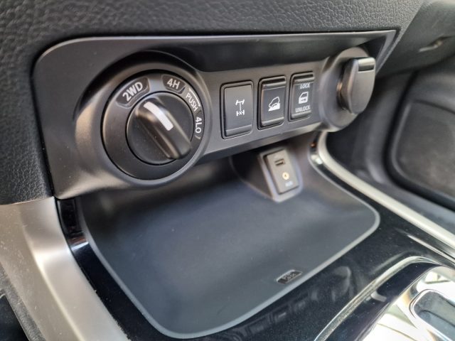 NISSAN Navara usata, con Cruise Control