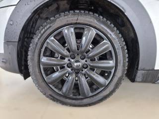 MINI Countryman usata, con Fari LED
