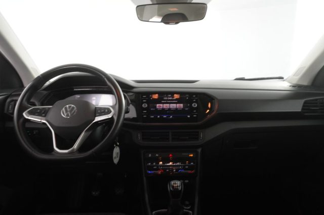 VOLKSWAGEN T-Cross usata 10