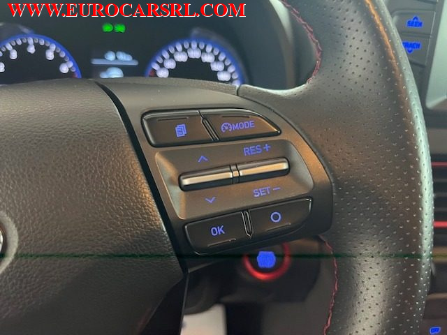 HYUNDAI Kona usata, con Volante in pelle