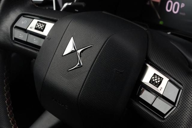 DS AUTOMOBILES DS 7 usata, con Luci diurne