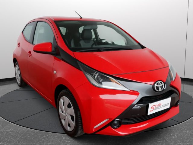 TOYOTA Aygo usata, con Airbag