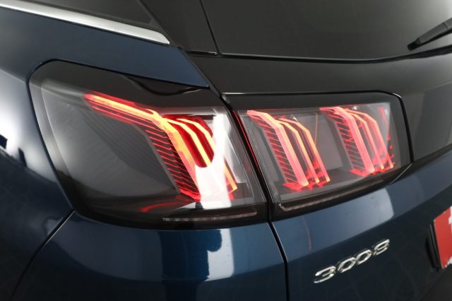 PEUGEOT 3008 usata 9