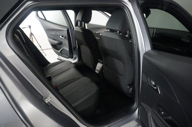 PEUGEOT 2008 usata, con Climatizzatore