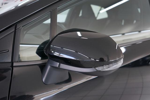 TOYOTA Corolla usata, con Telecamera per parcheggio assistito
